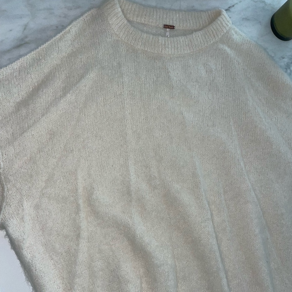 Free People Cream Balloon Sleeve Sweater